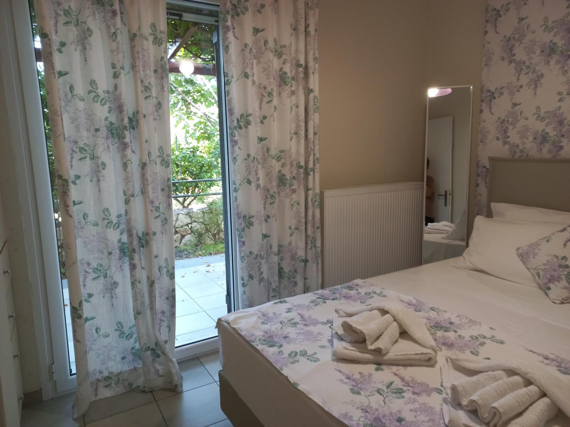Rania-Apartments 2 Argostoli  Exteriör bild
